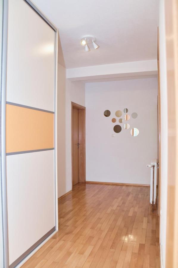 Apartman Buongiorno 亚伊采 外观 照片