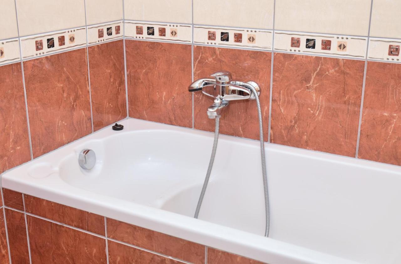 Apartman Buongiorno 亚伊采 外观 照片